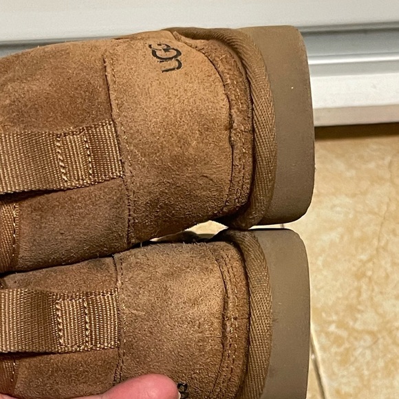 UGG Unisex Neumel II Graphic Booties Boots Shoes Size US 13 Kids Chestnut - Picture 6 of 7